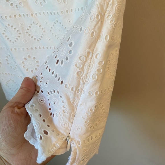 Vineyard Vines White Eyelet Sleeveless Top - Picture 4 of 5